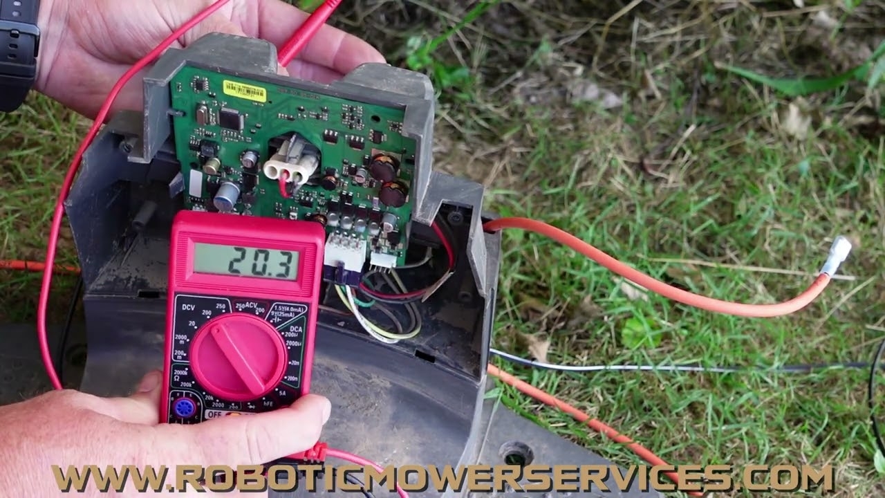 Testing Charging Station Output Voltage Husqvarna Automower No Loop Video 6 YouTube
