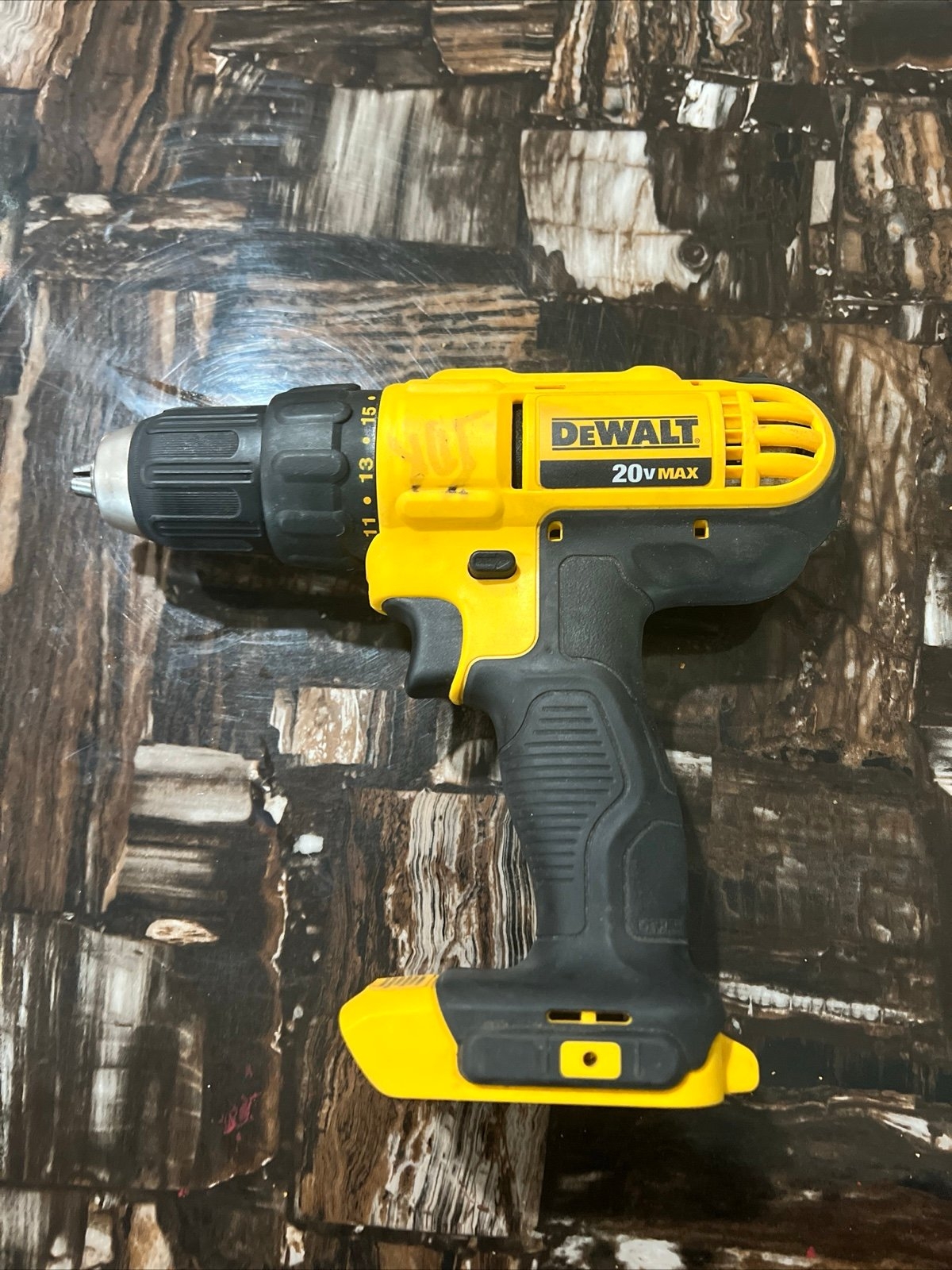 2nd hand dewalt tools