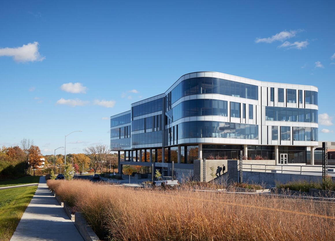 Valerio Dewalt Train Reimagine A New Corporate Headquarters With A Green Architecture And A Site That Is More Dense More Active And One That Advances A Pedestrian Friendly Tech Environment Global
