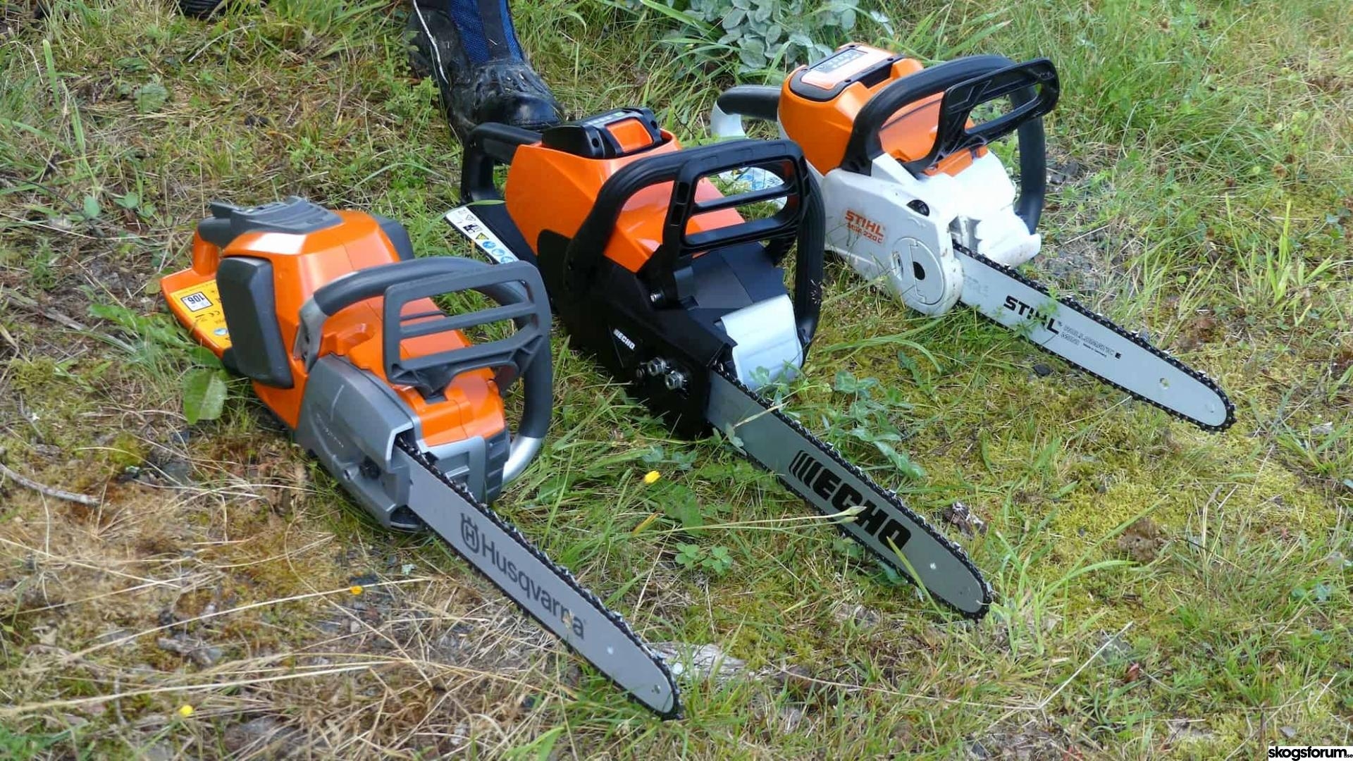 Battery Saw Test Husqvarna Vs Stihl Vs Echo NordicWoodJournal