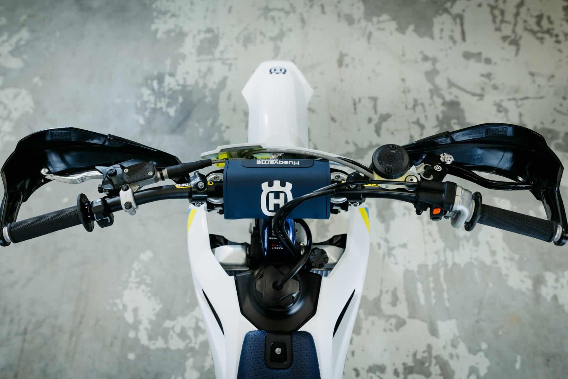 quickshifter husqvarna 701?utm_source=chatgpt.com