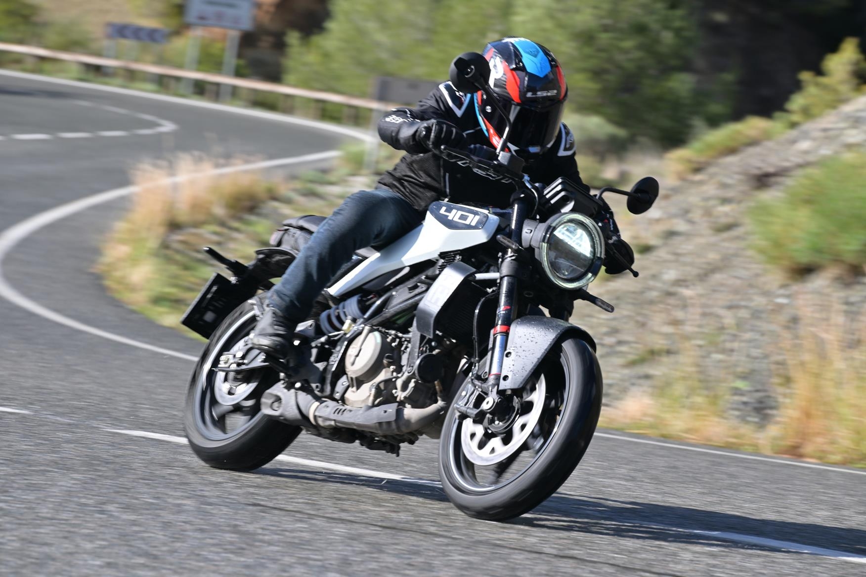 Husqvarna Vitpilen 401 Review Comfier And More Advanced Than Ever